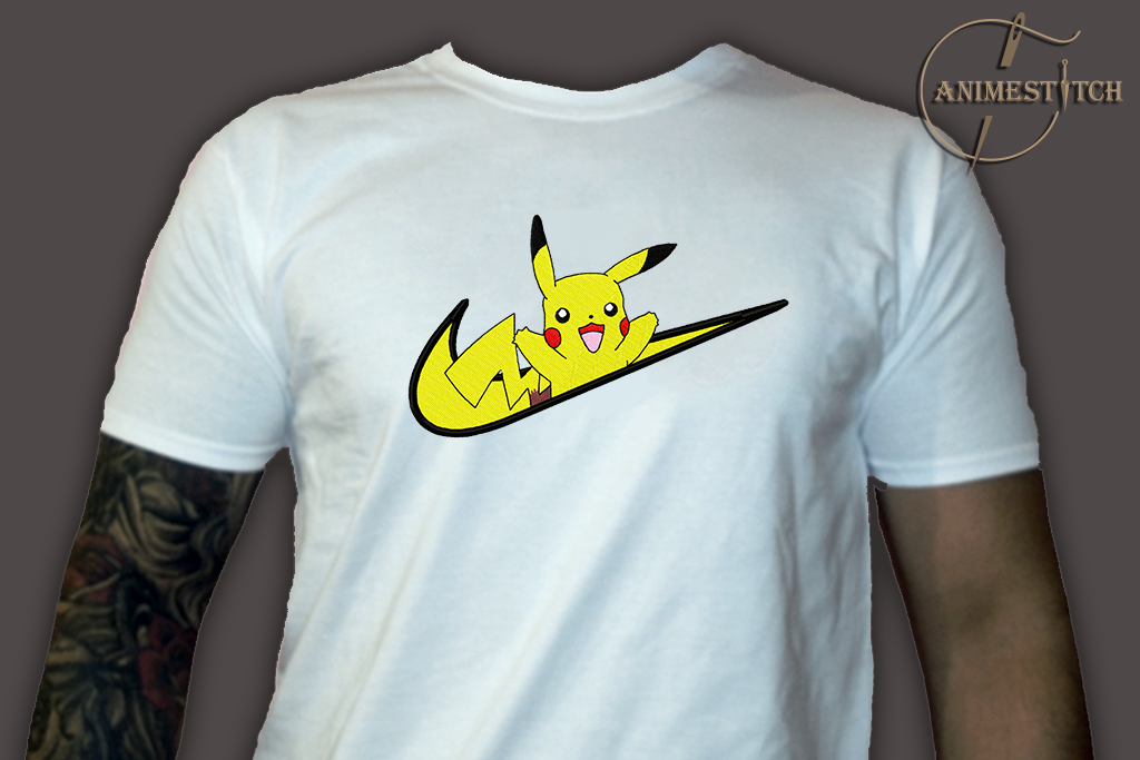 T-shirt Pikachu swoosh