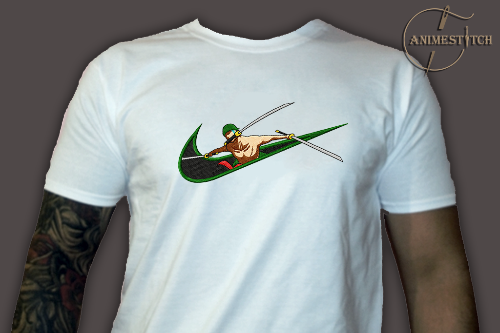 T-shirt One Piece Zoro swords out
