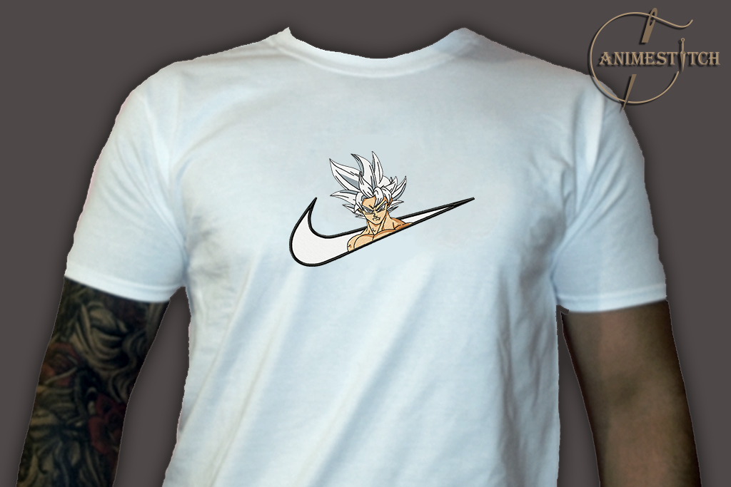 T-shirt DBZ Goku Ultra instinct swoosh
